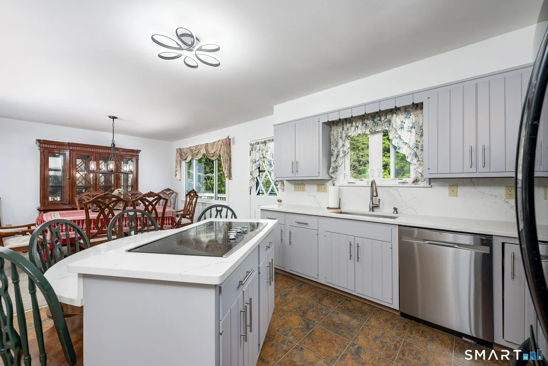 Photo of 8 Smith Haven Drive
