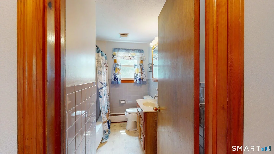 Photo of 5 Pershing Road