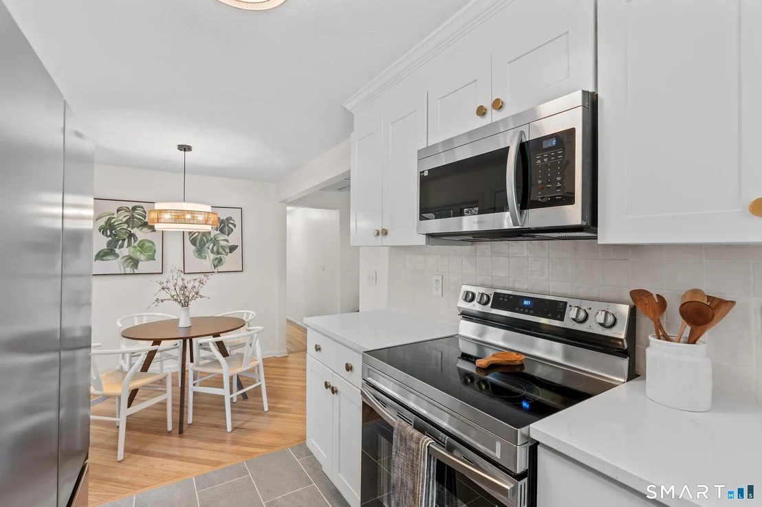 Photo of 17 Ireland Drive