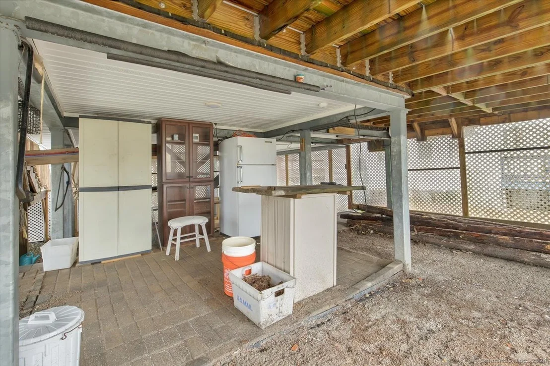 Photo of 8 Tarpon Avenue