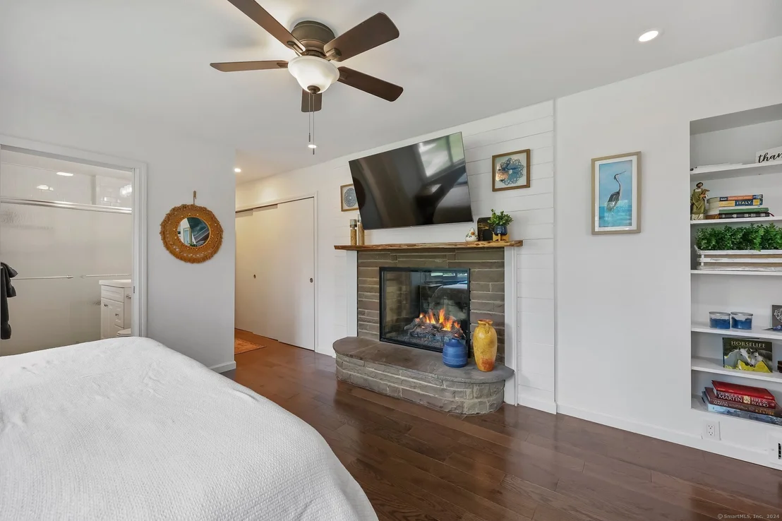 Photo of 109 Meadowcrest Drive