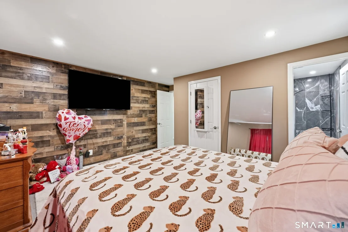 Photo of 345 Meadow Trail