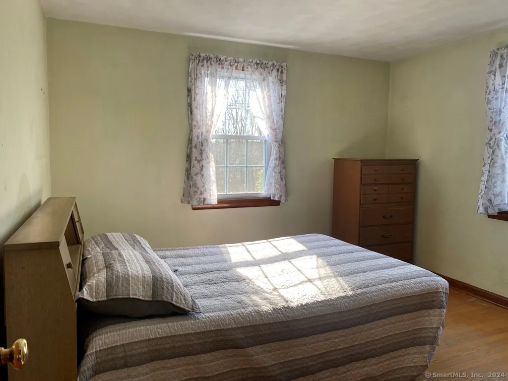 Photo of 98 Atwood Road