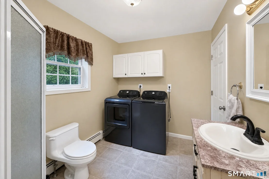 Photo of 2 Curtis Avenue