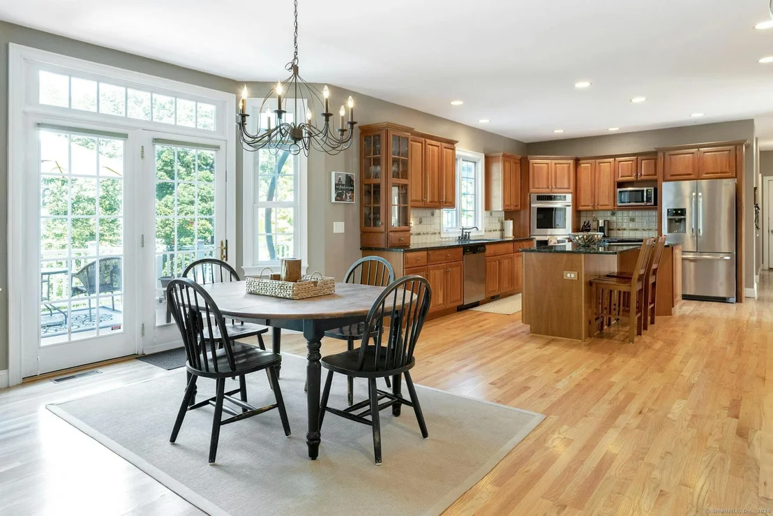 Photo of 26 Oak Ridge Drive