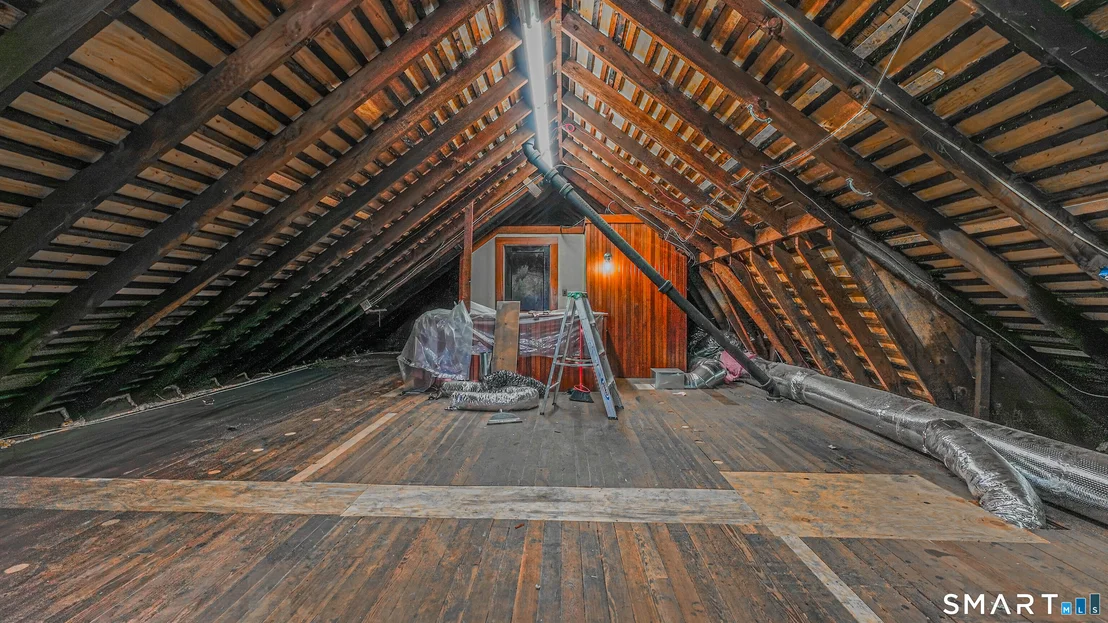 Photo of 1210 Laurel Avenue