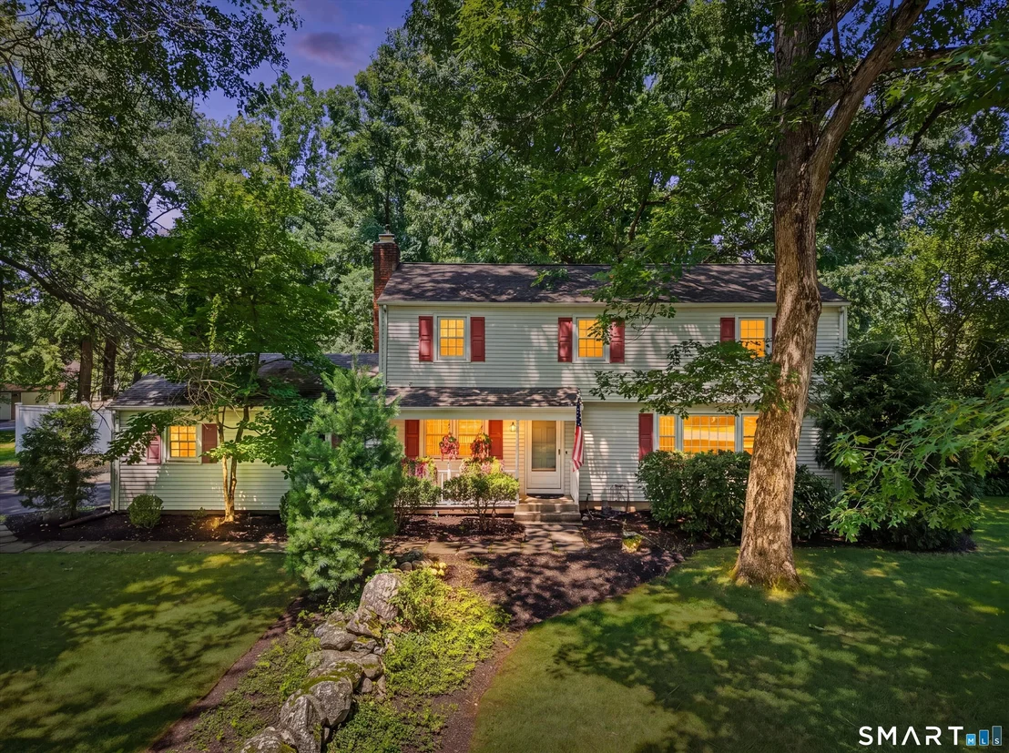 Photo of 36 Chimney Drive