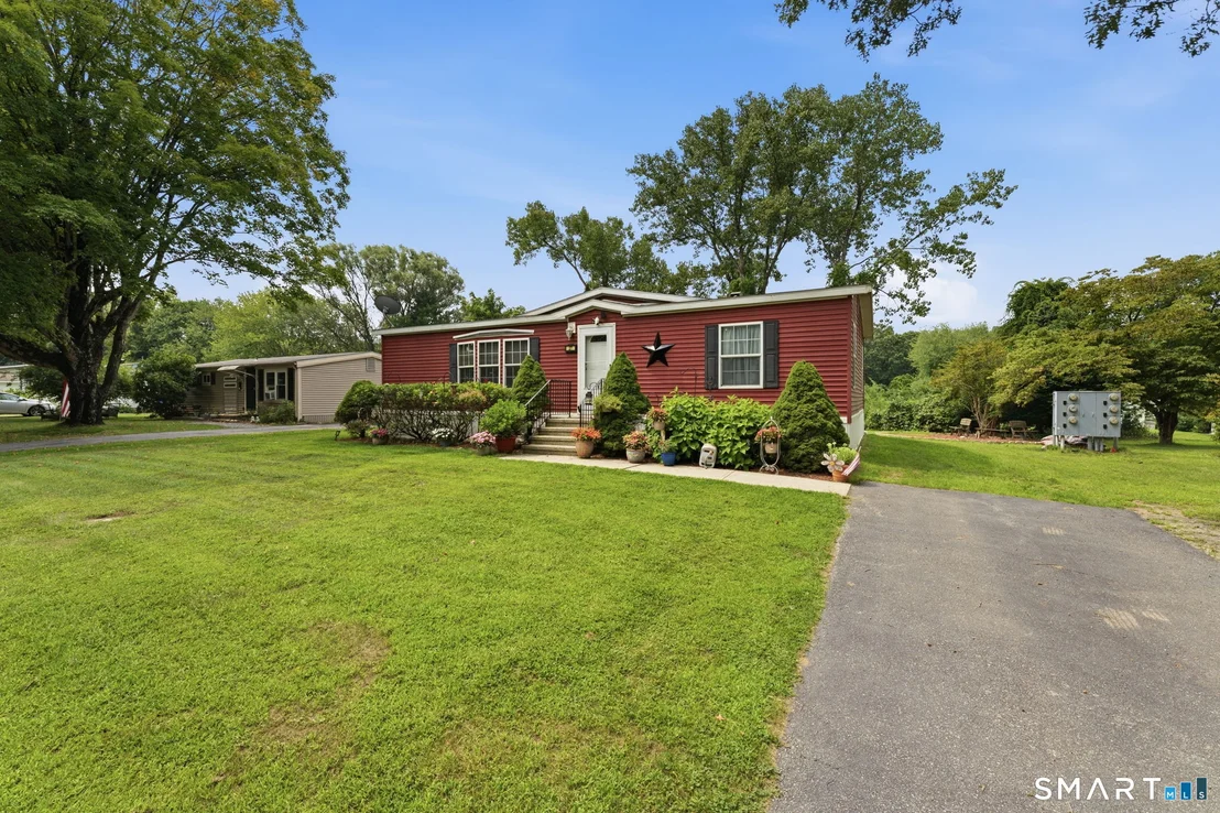 Photo of 27 Skylark Road