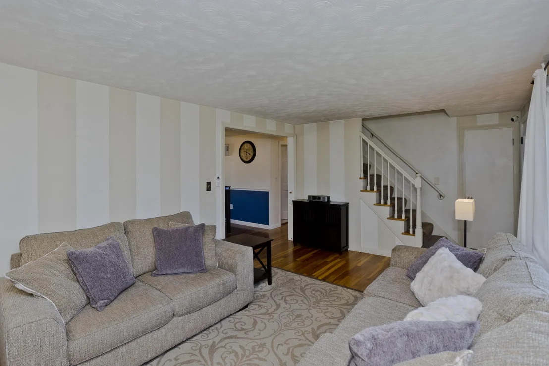 Photo of 19 Overhill Road