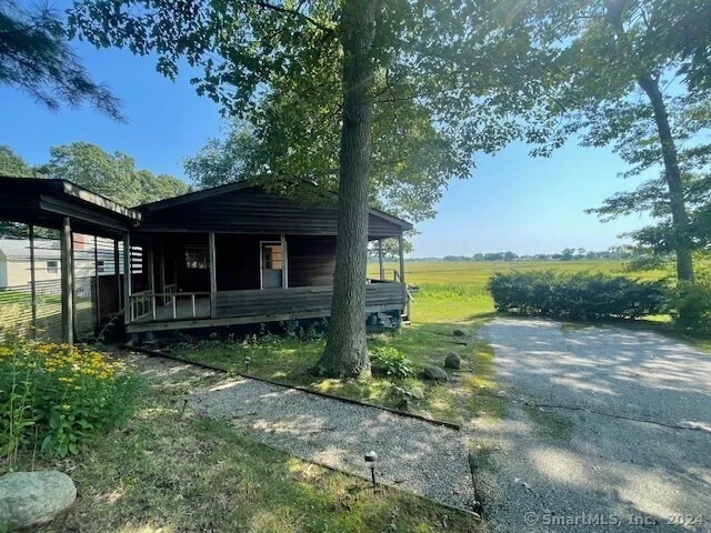 Photo of 8 Shore Grove Road