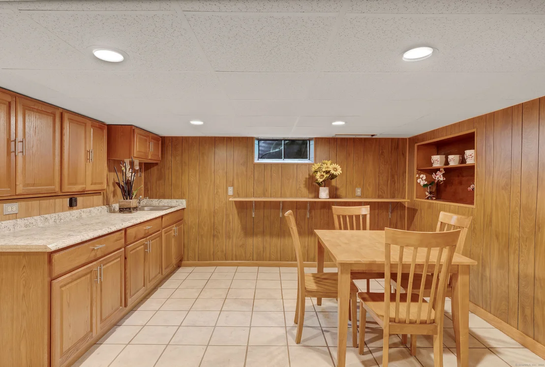 Photo of 8 Sherwood Drive