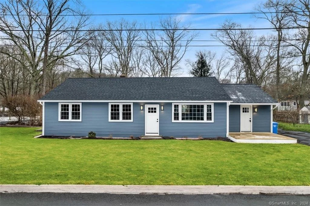 Photo of 145 Middle Road