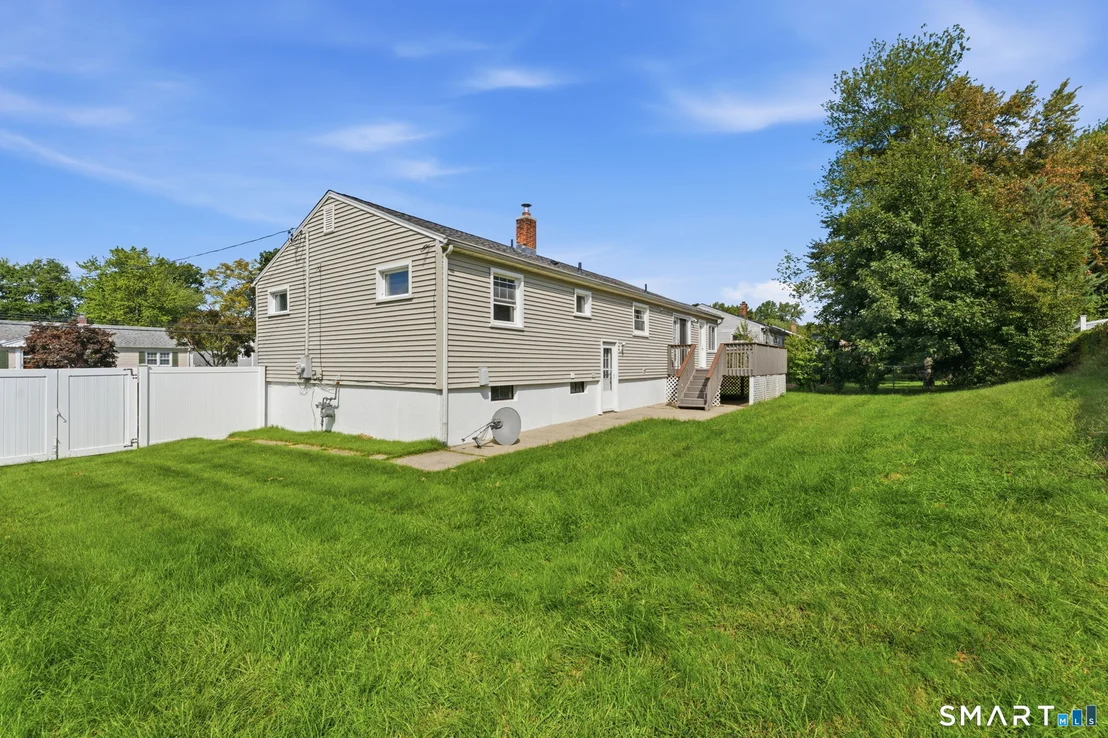 Photo of 144 Beatrice Drive