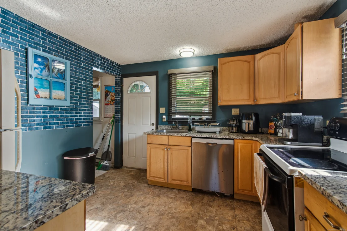 Photo of 6 Woodside Drive