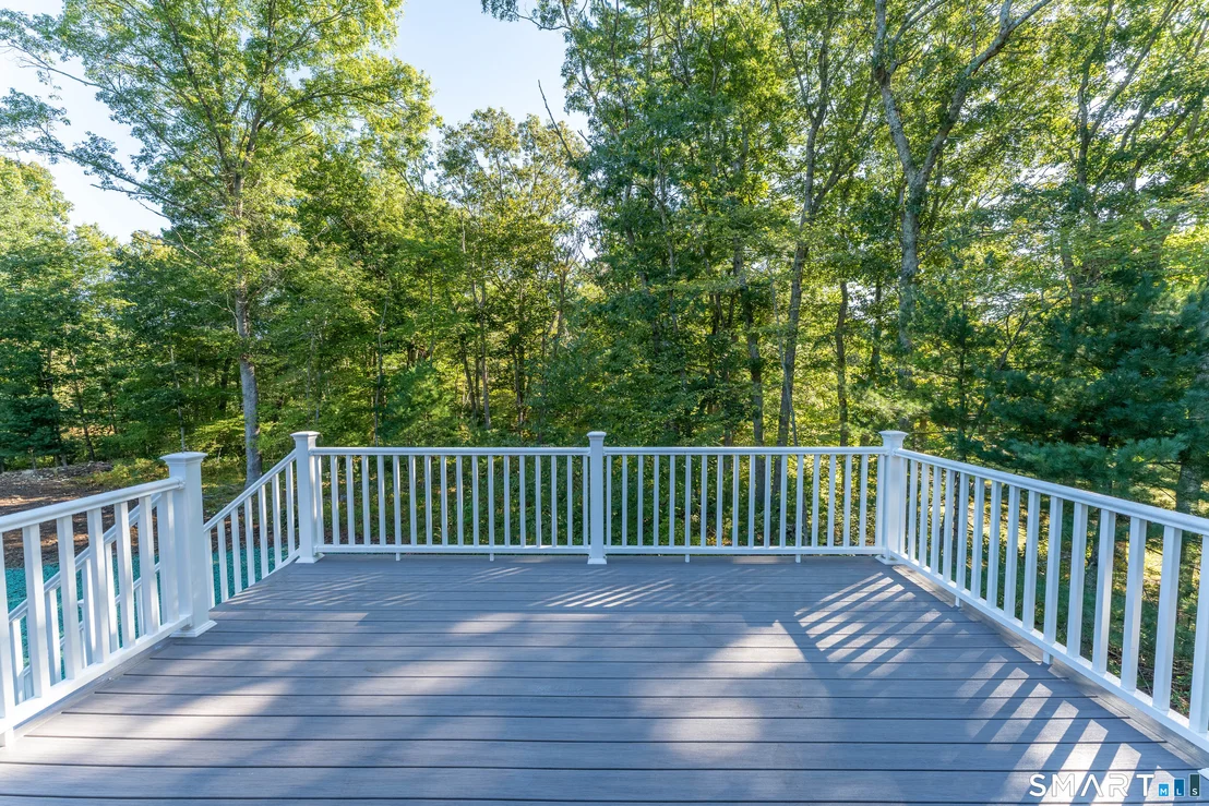 Photo of 874 Brook Road