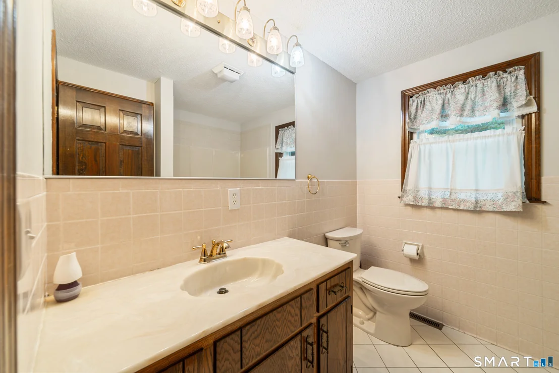 Photo of 548 Beecher Road