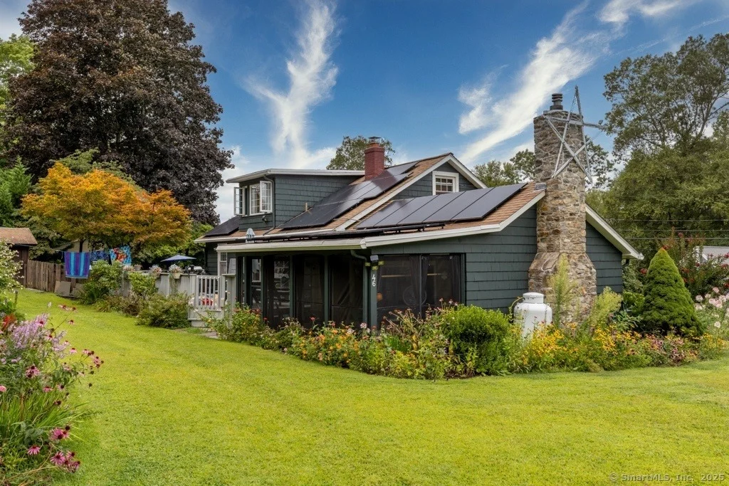 Photo of 46 Hemlock Drive