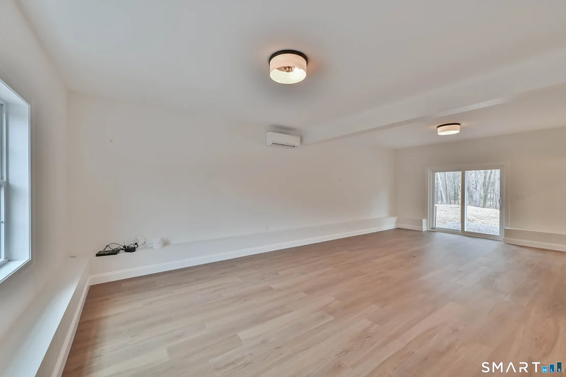 Photo of 187 Thompson Road