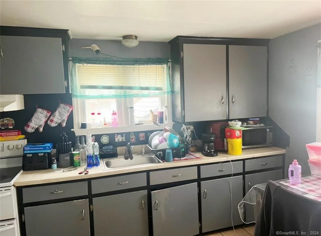 Photo of 49 Howe Road
