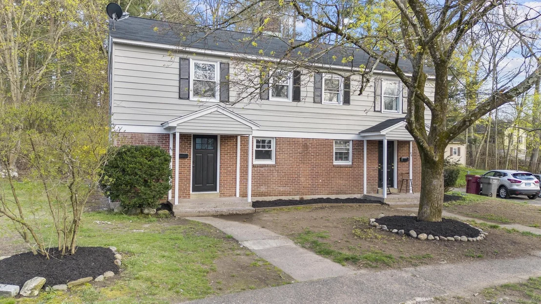 Photo of 85 Cold Spring Circle