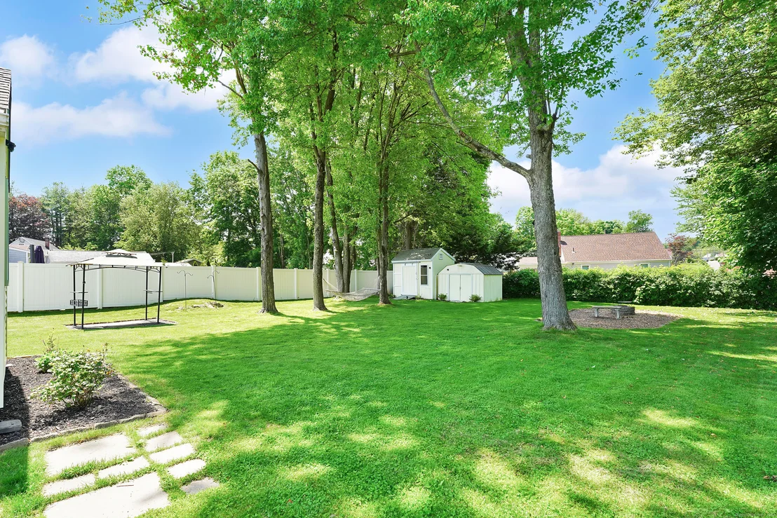Photo of 77 Ruth Road