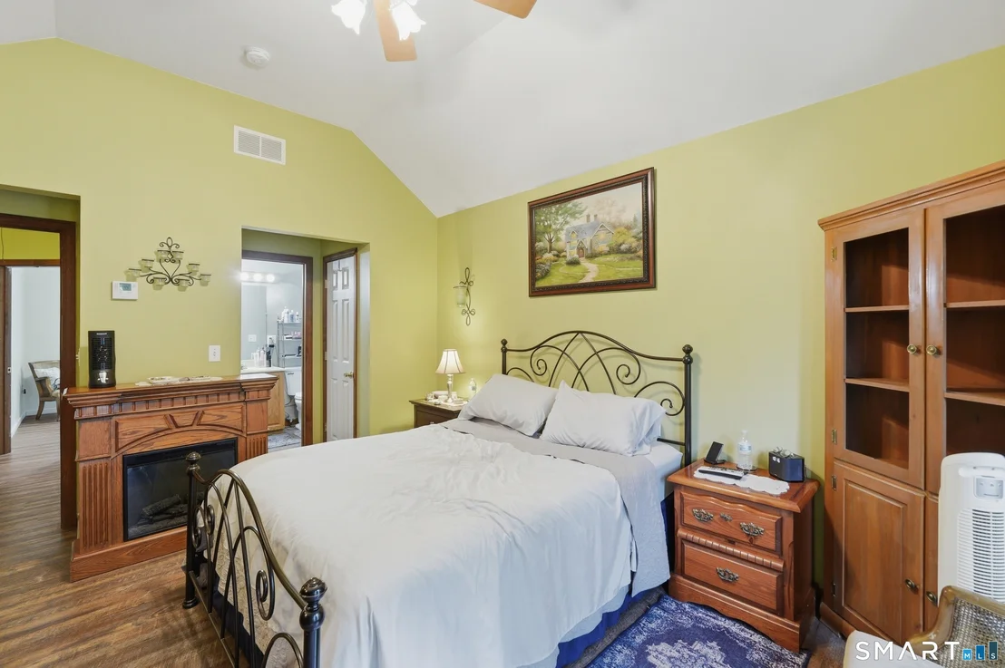 Photo of 175 Blackberry Hill Road