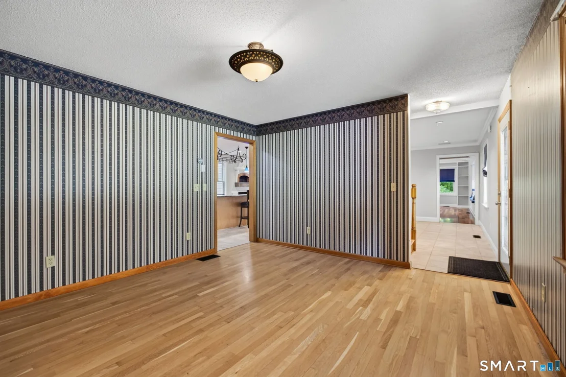 Photo of 74 Witch Meadow Road