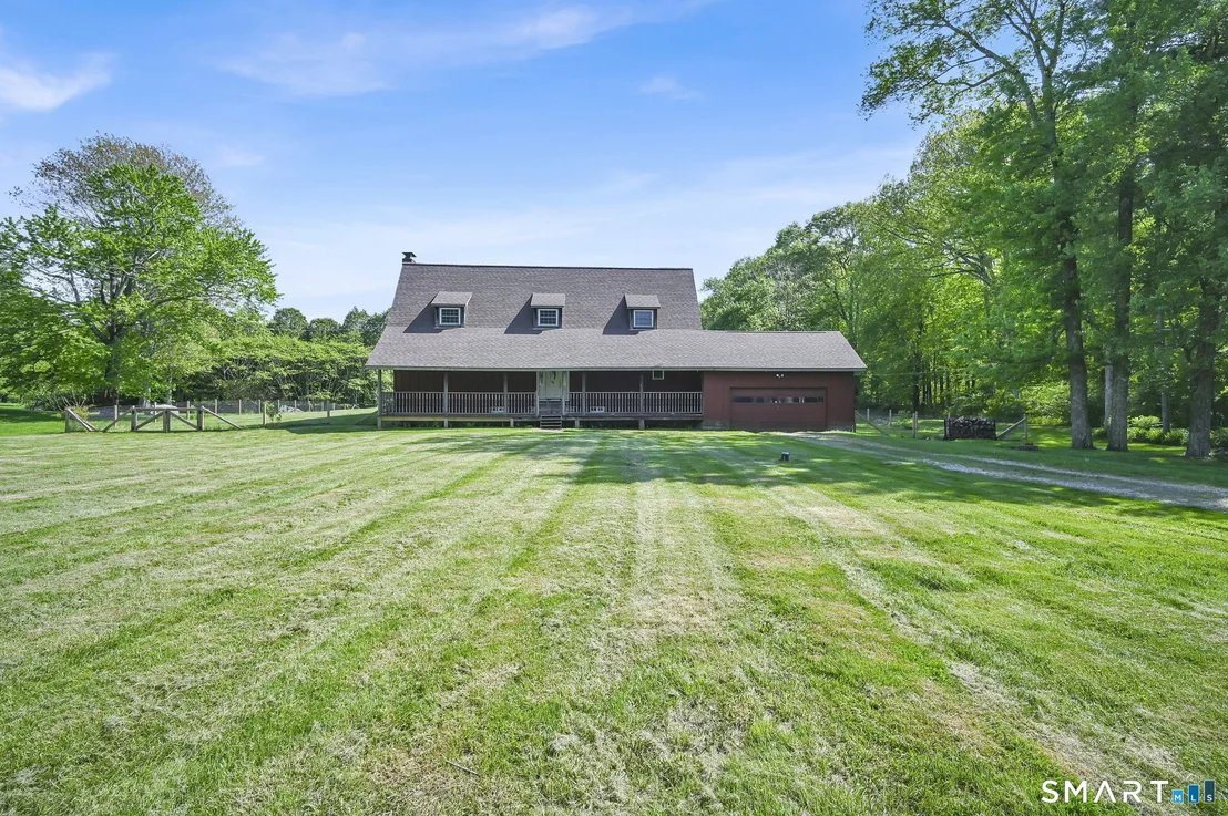 Photo of 127 Lake Road