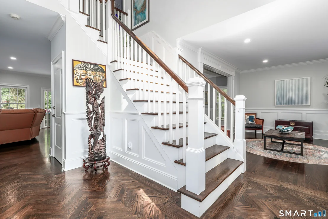 Photo of 105 Perry Avenue