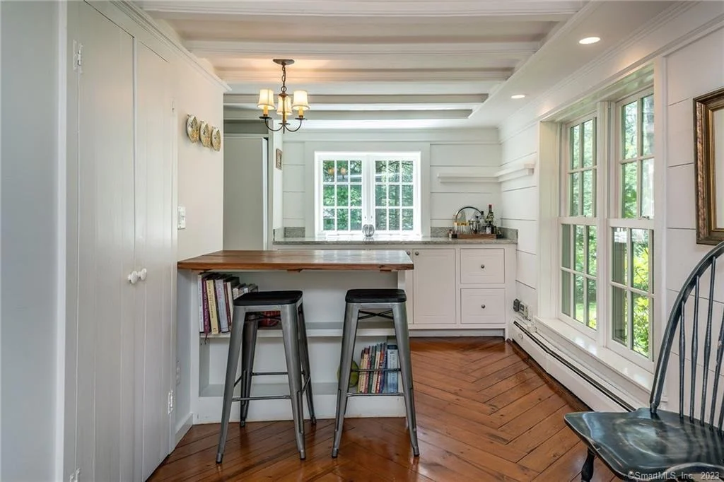 Photo of 16 Tompkins Hill Road