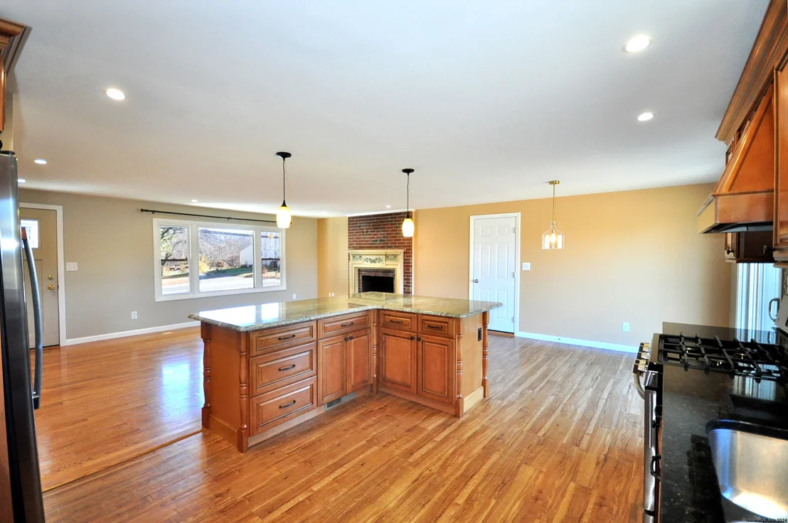 Photo of 605 Palisado Avenue