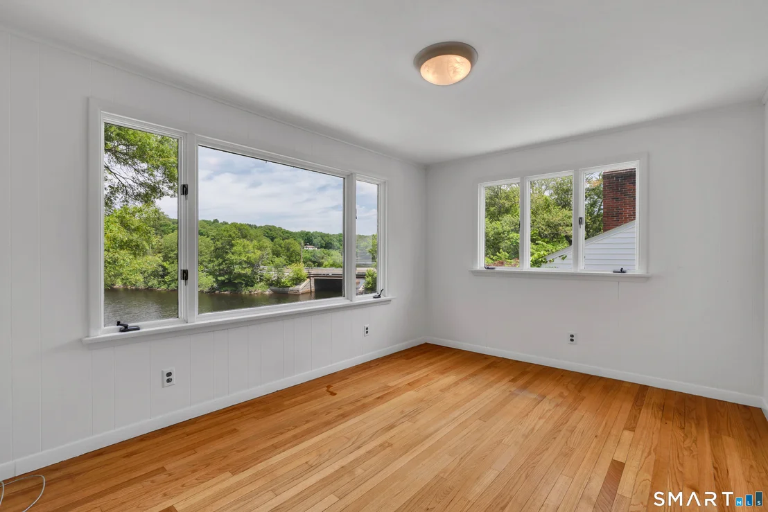 Photo of 8 Cove View Drive