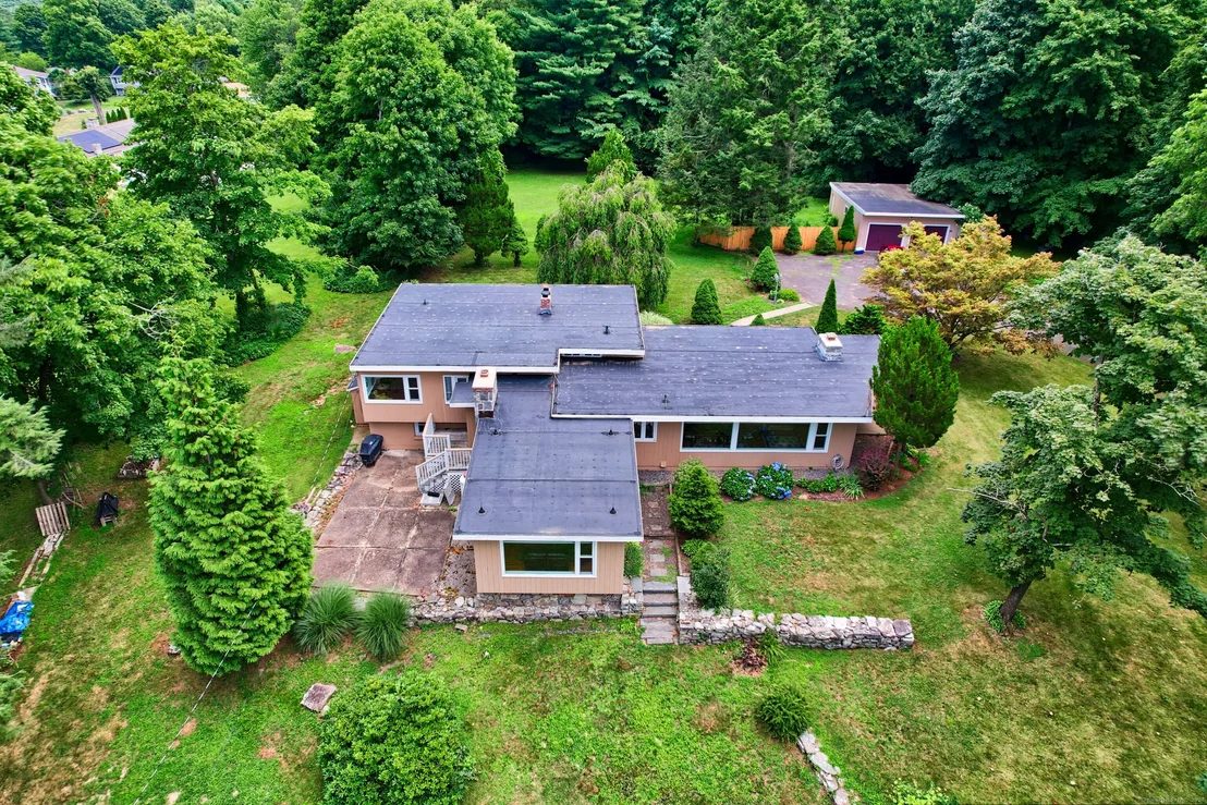 Photo of 215 Allerton Road