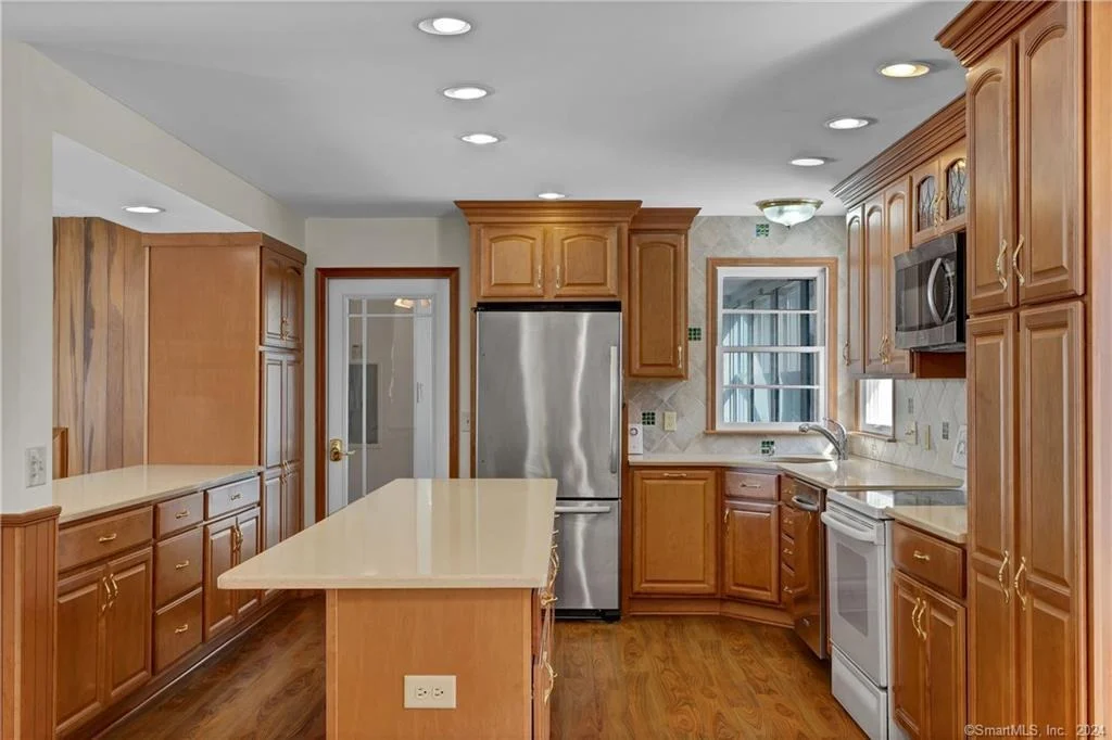 Photo of 309 Savage Hill Road