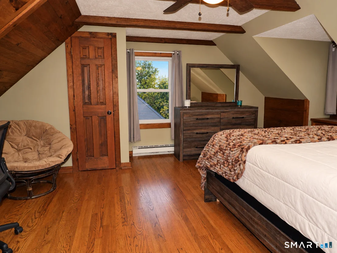 Photo of 344 Charles Street