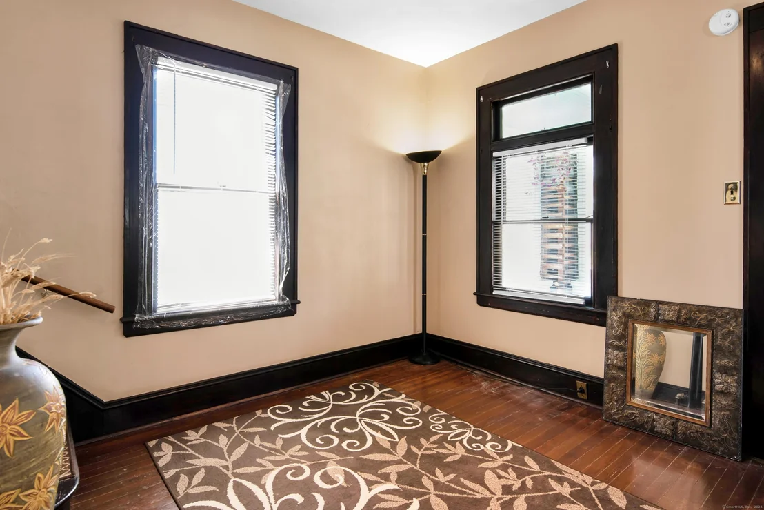 Photo of 274 High Street