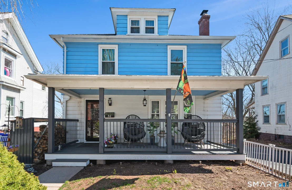 Photo of 32 Burr Avenue