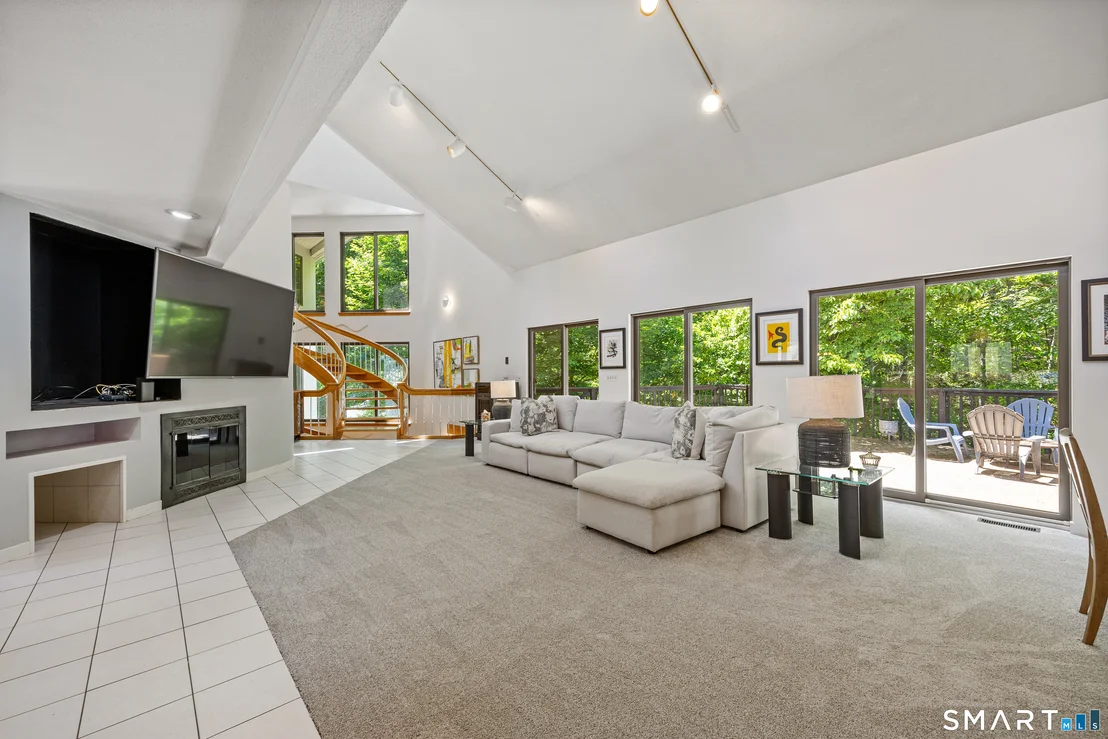 Photo of 25 Surrey Drive