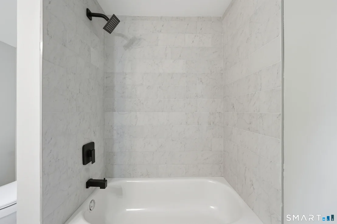 Photo of 369 Thompson Road