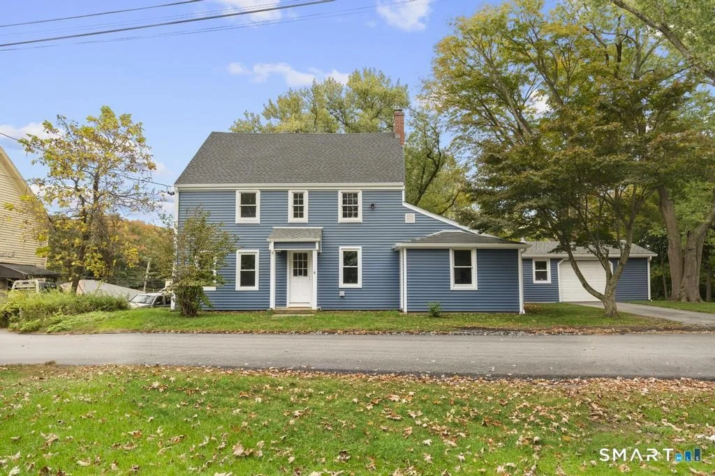 Photo of 6 Lee Avenue