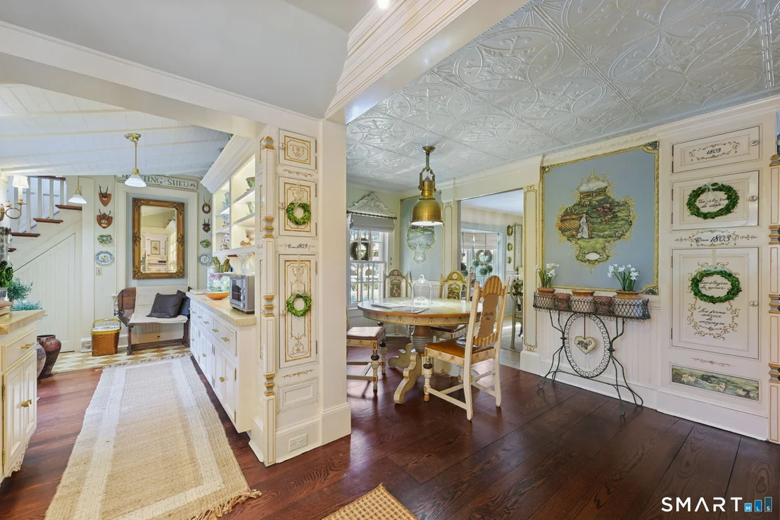 Photo of 6 Hoyt Road