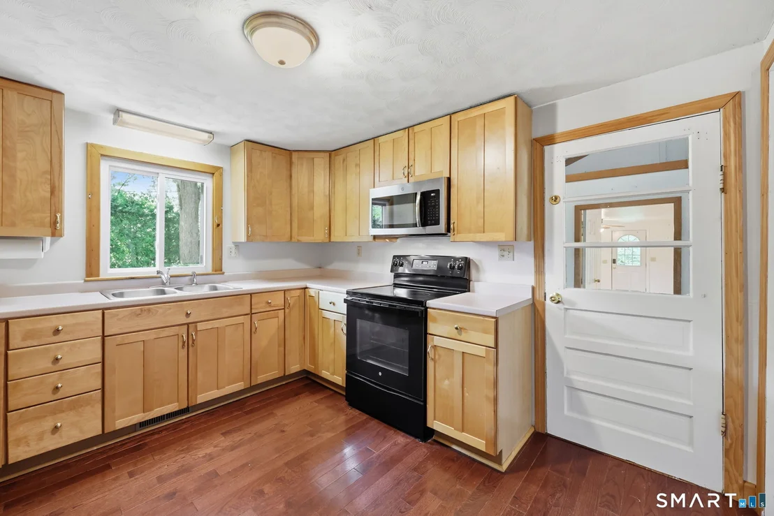 Photo of 186 Jackson Drive