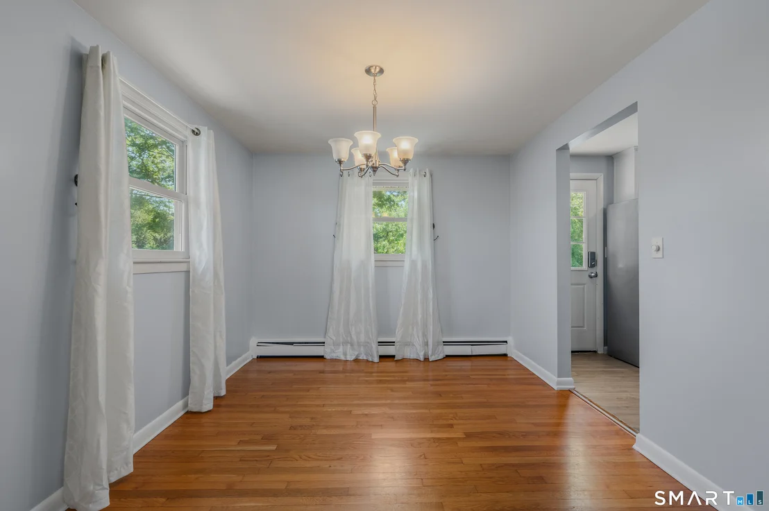 Photo of 26 Lamphere Road