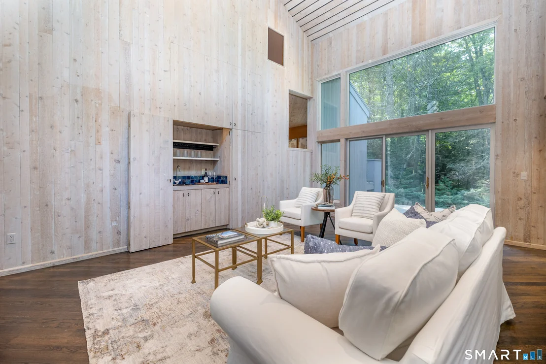 Photo of 411 Cherry Brook Road