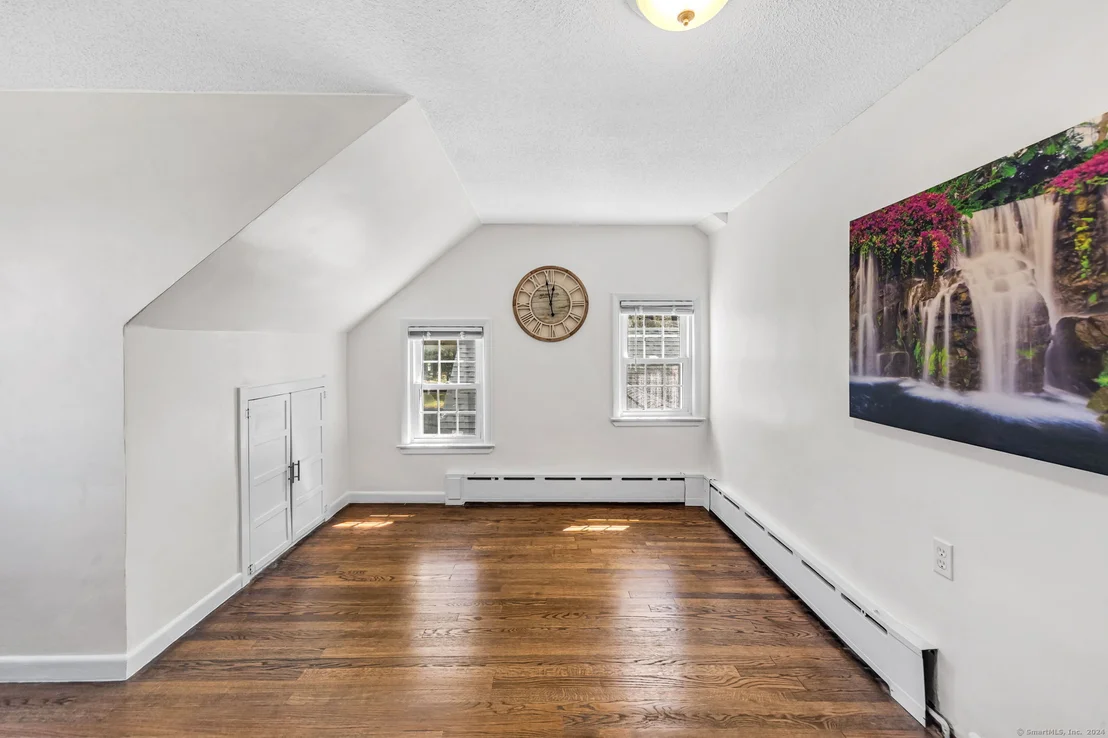Photo of 611 Halladay Avenue