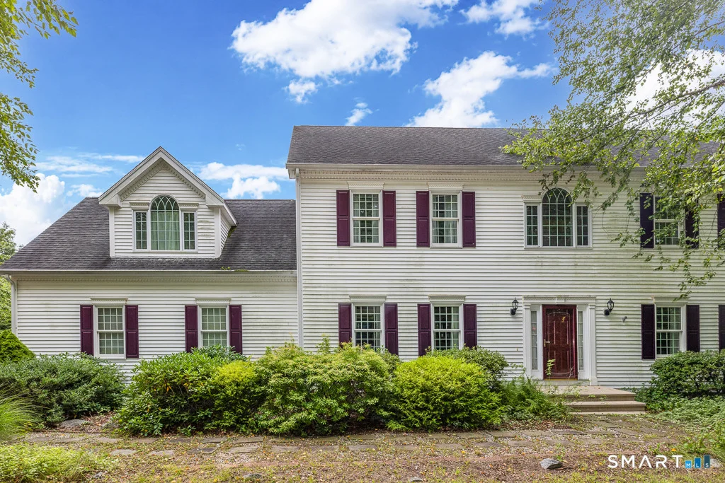 Photo of 9 Taylor Ridge Road
