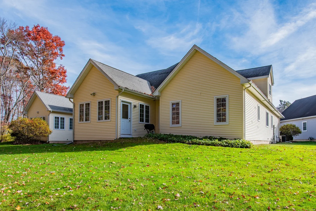 Photo of Unit 178 at 178 Oliver Way