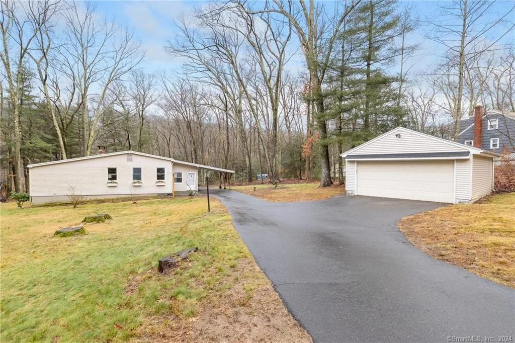 Photo of 523 New Road