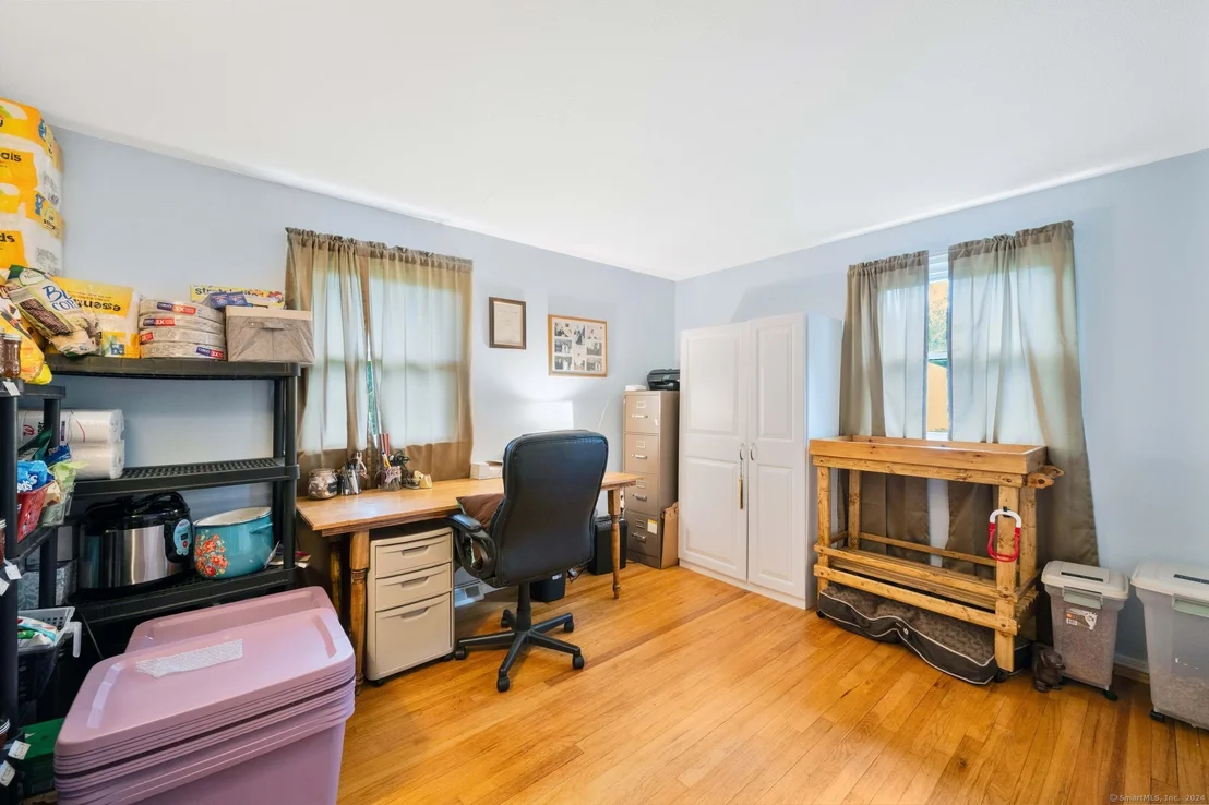 Photo of 100 Fieldstone Lane