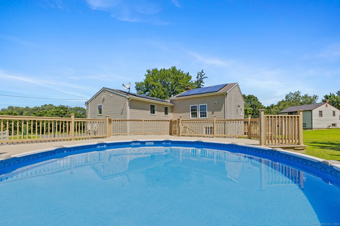 Photo of 577 Griffin Road